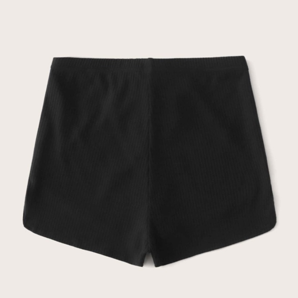 Shorts - Picture 6 of 7